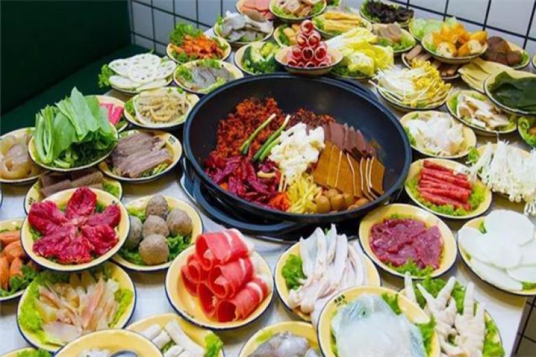 星空综合-
秋季的落叶对车的伤害究竟有多大?【新干线养车秘笈】(图3) 星空综合