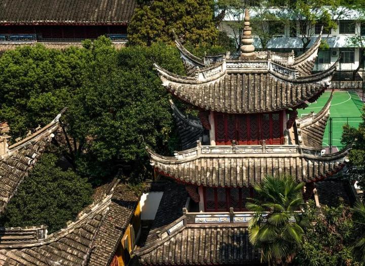 星空综合:HB商店限时免费领取生存冒险游戏《洪潮之焰》(图1) 星空综合