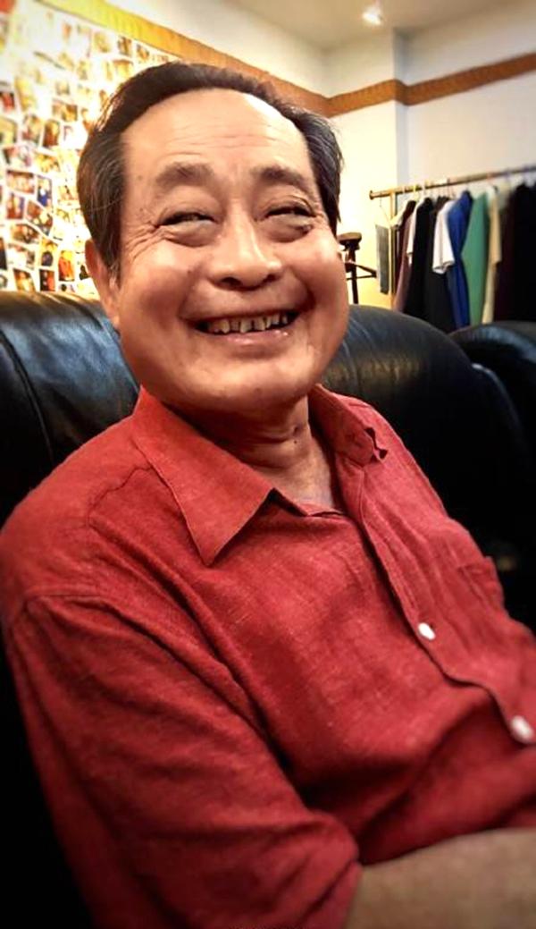 醉酒在KTV睡觉 男服务员偷偷潜入 她醒来发现裤子被解开了_星空·综合体育(图8) 星空·综合体育